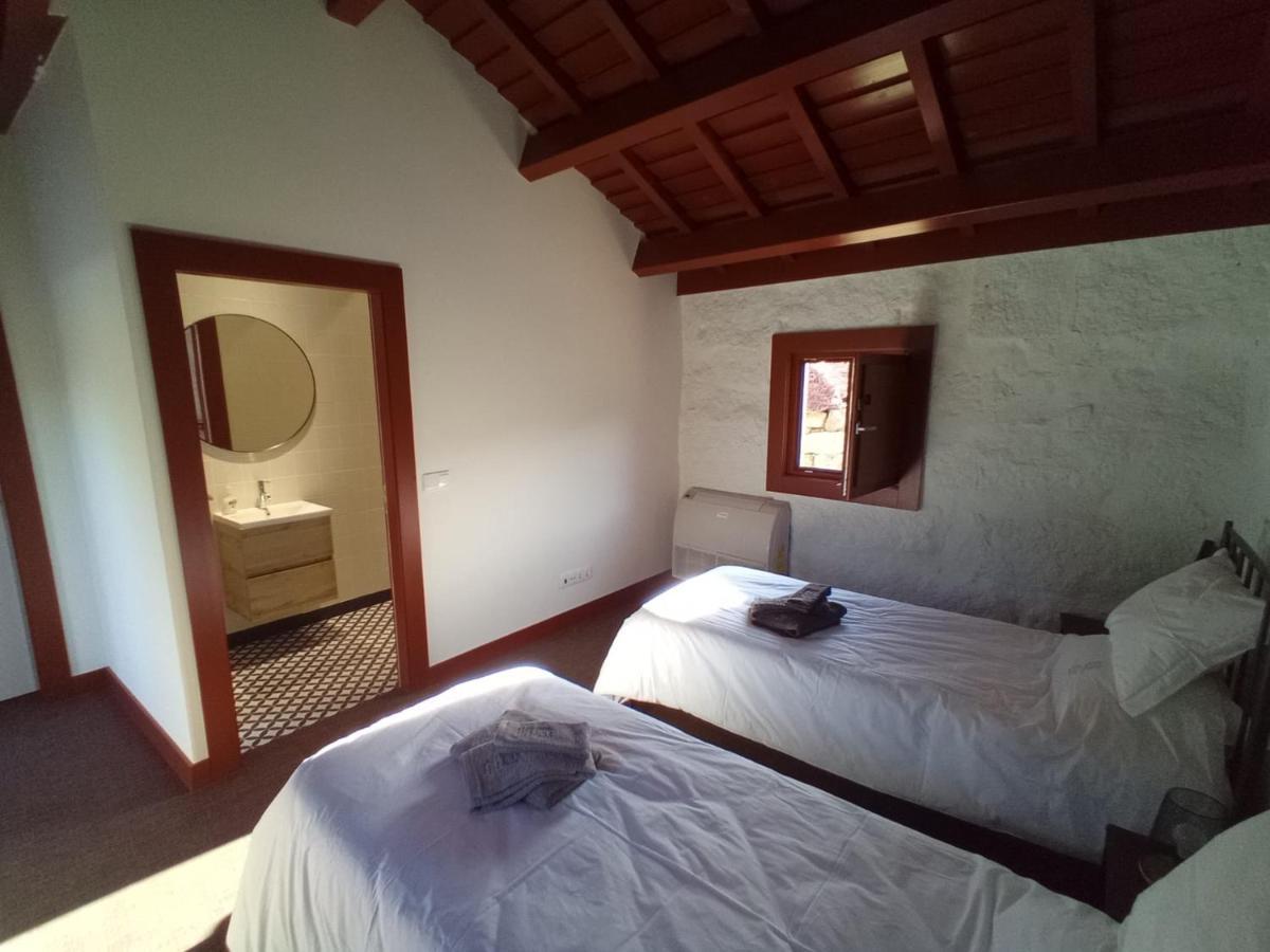 Quinta Pousada De Fora Wines & Tourism Guimarães Rom bilde