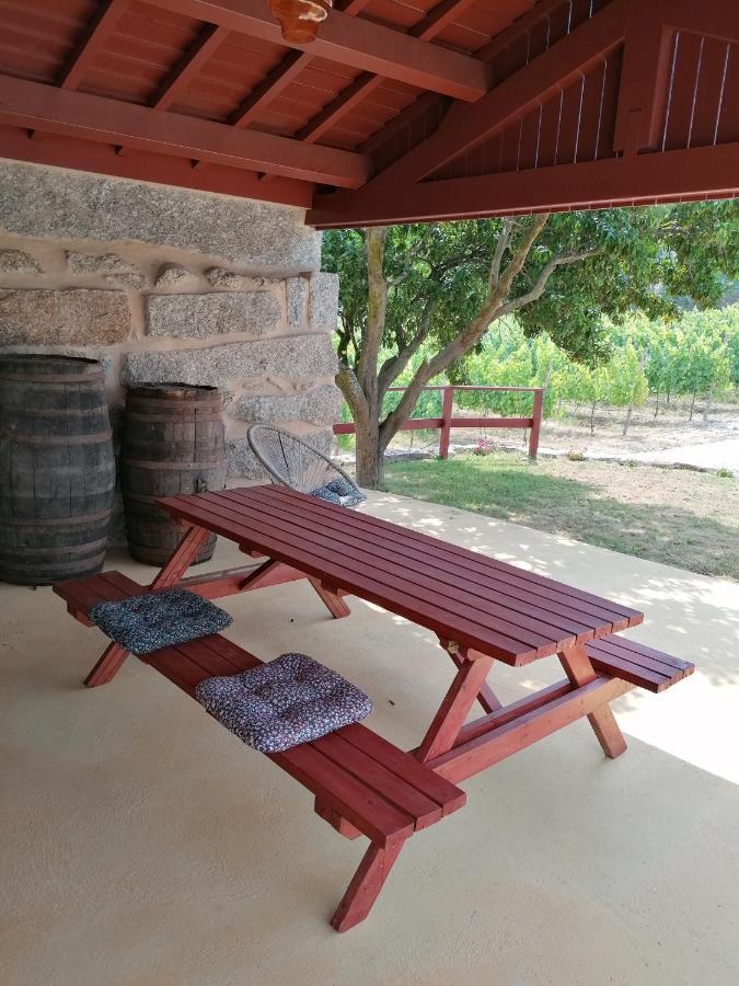 Quinta Pousada De Fora Wines & Tourism Guimarães Eksteriør bilde