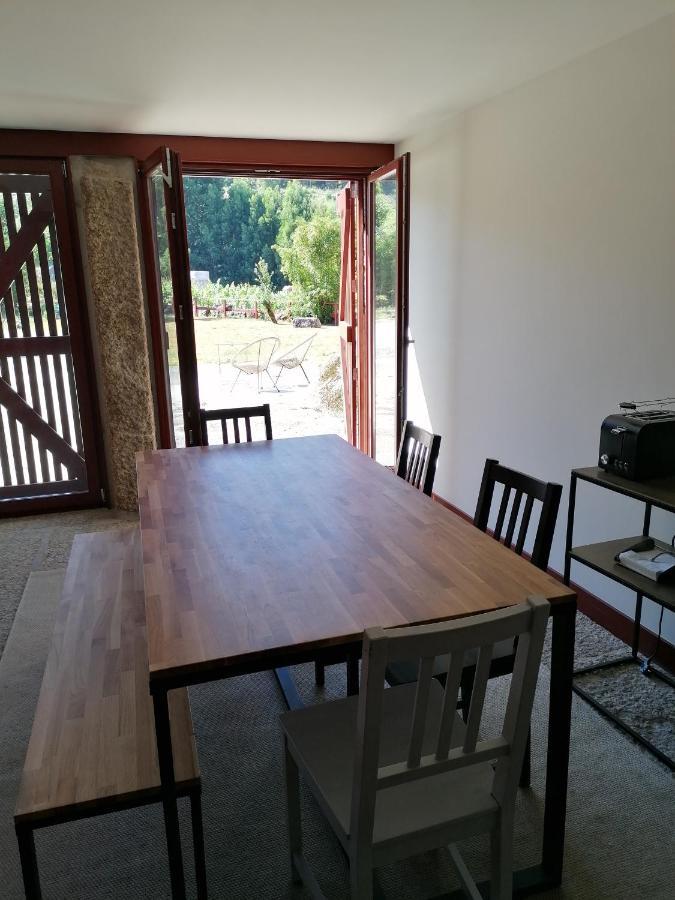 Quinta Pousada De Fora Wines & Tourism Guimarães Rom bilde