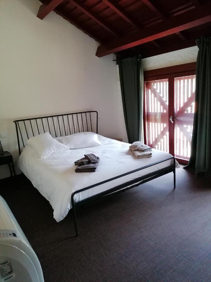 Quinta Pousada De Fora Wines & Tourism Guimarães Eksteriør bilde